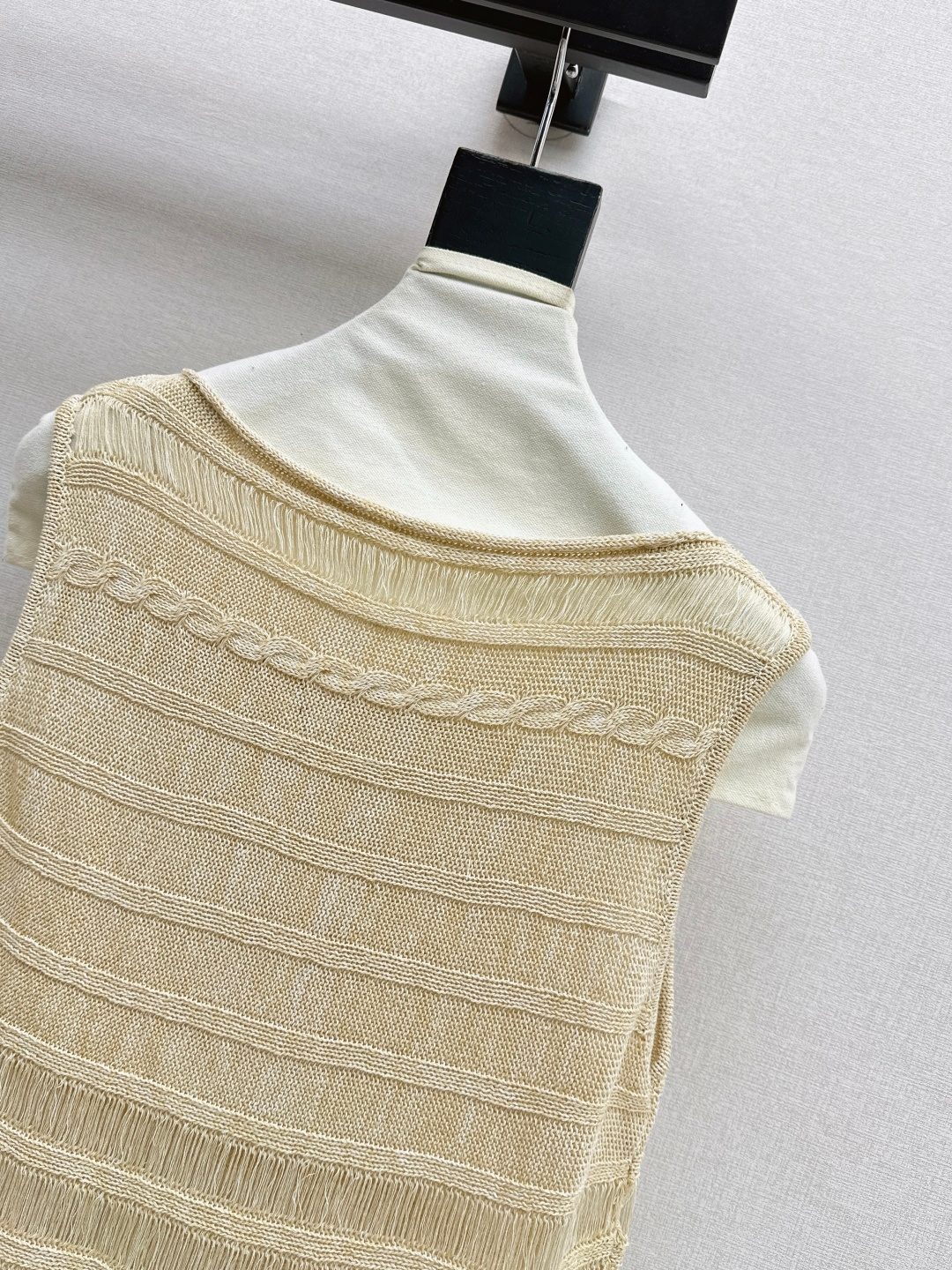 Cream Knit Sleeveless Tank Top