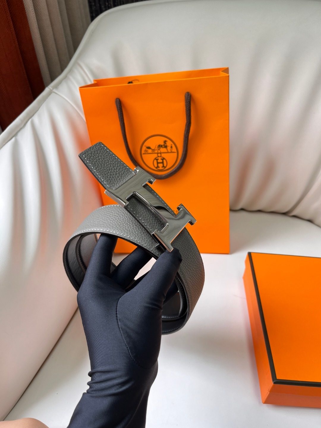 Hermès Reversible H Buckle Leather Belt