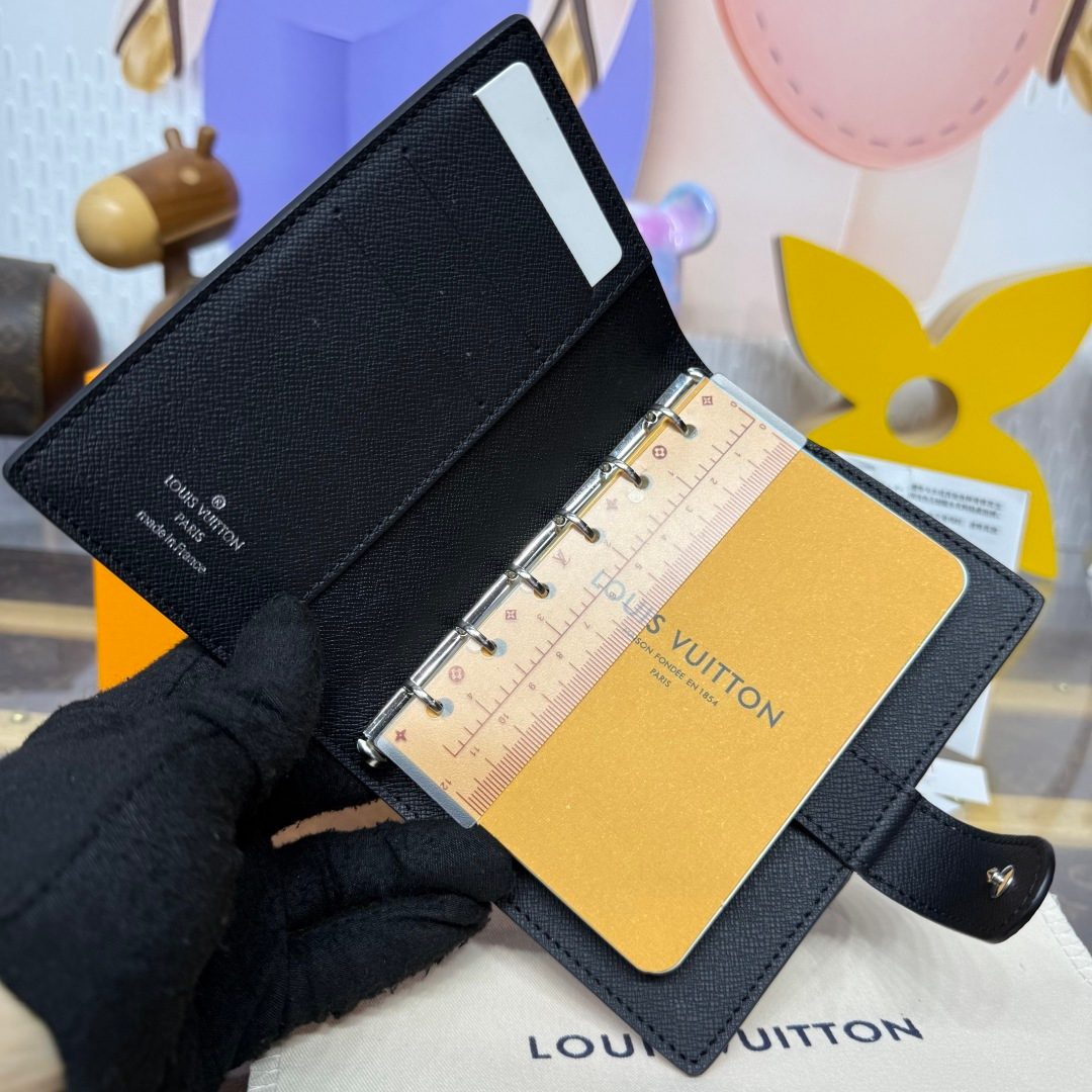Louis Vuitton Epi Leather Agenda Organizer Wallet