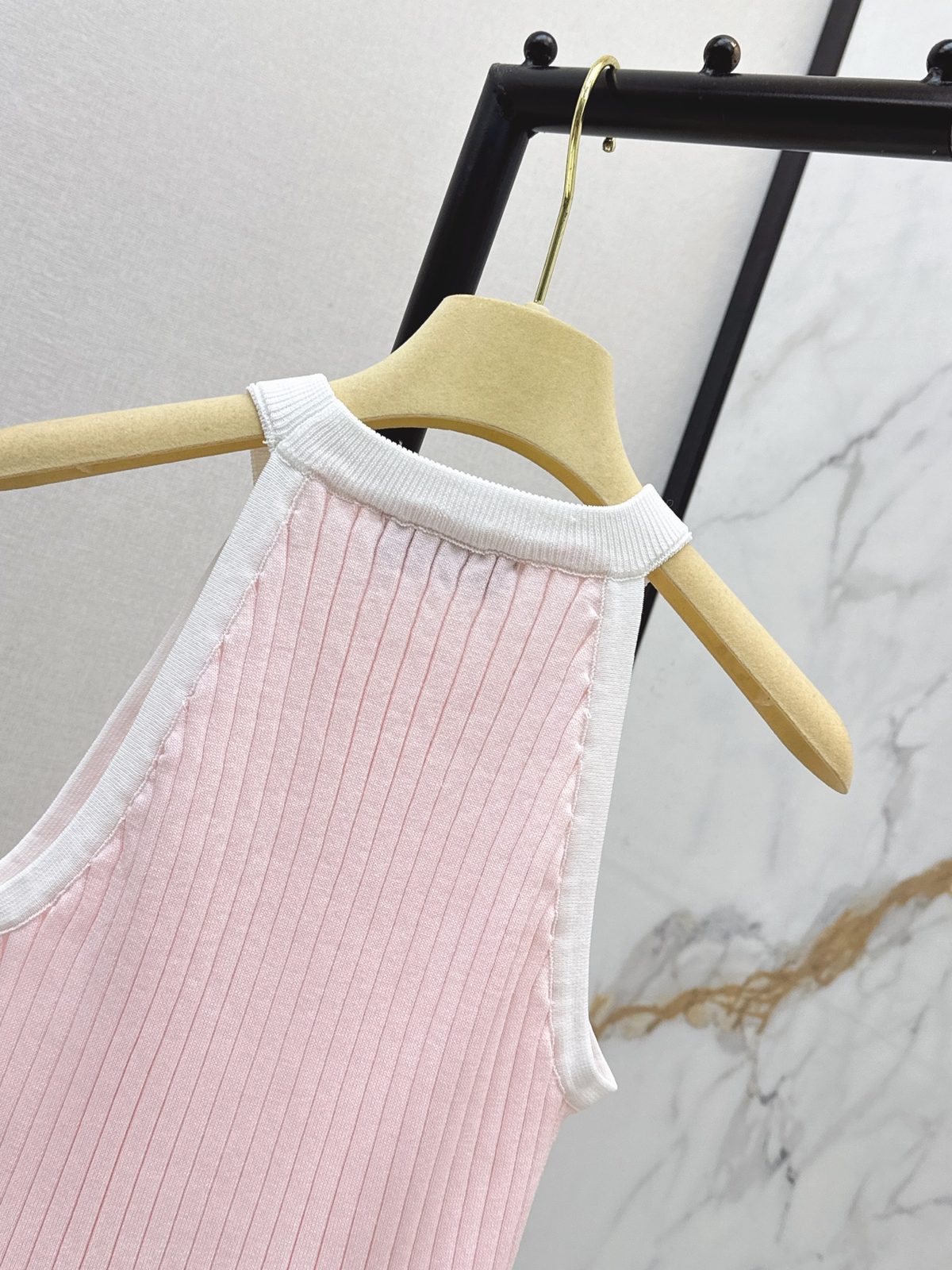 Miu Miu Ribbed Knit Tank Top Pink