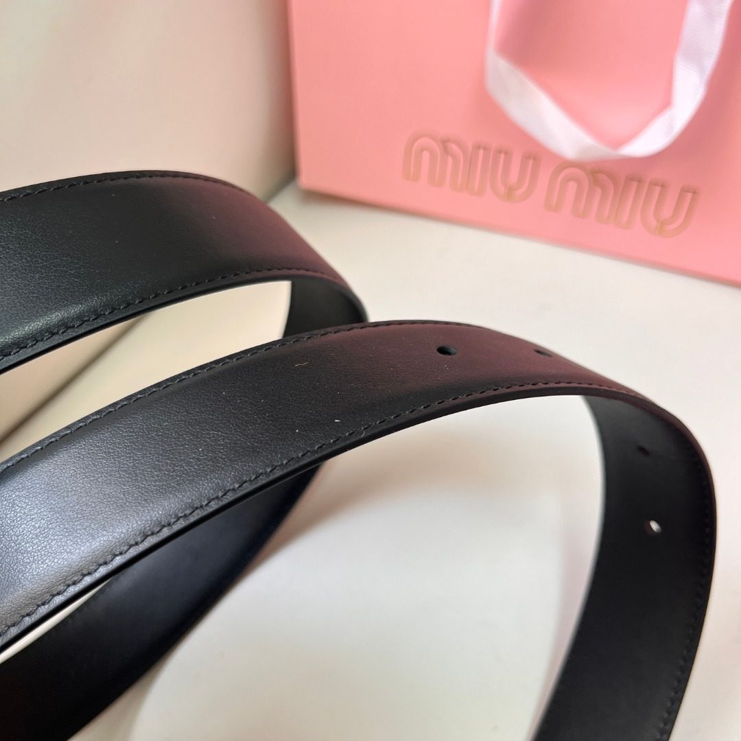 Miu Miu Leather Belt