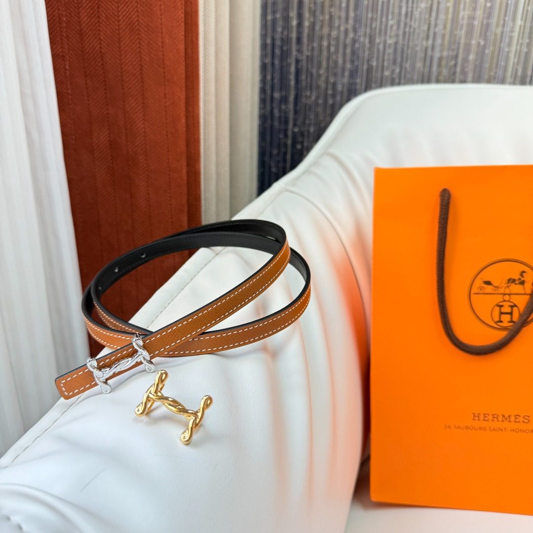 Hermès Reversible Leather Belt with Gold Hardware