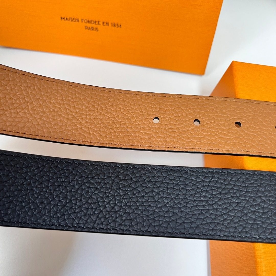 Louis Vuitton Leather Belt Tan