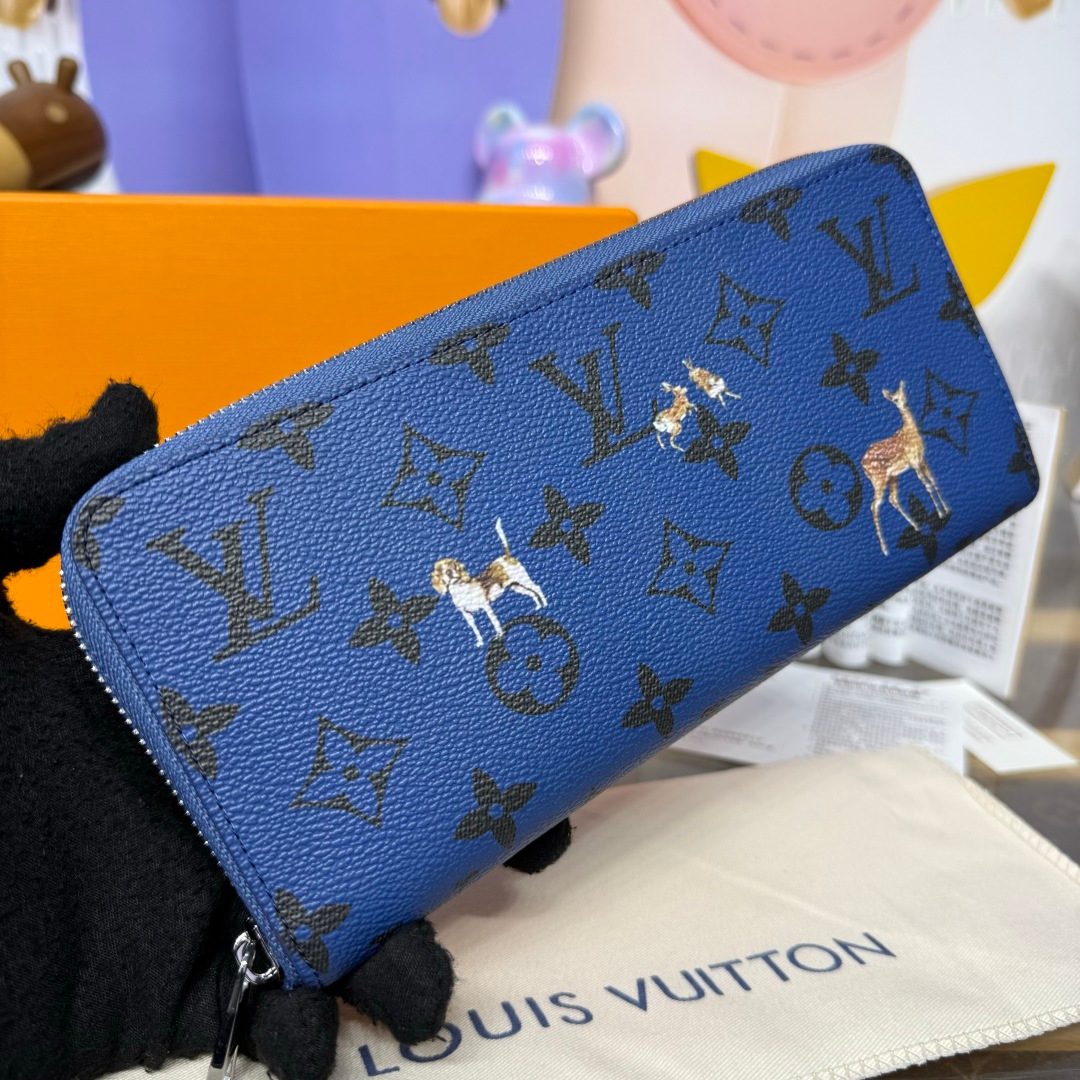 Louis Vuitton Monogram Zippy Wallet Blue