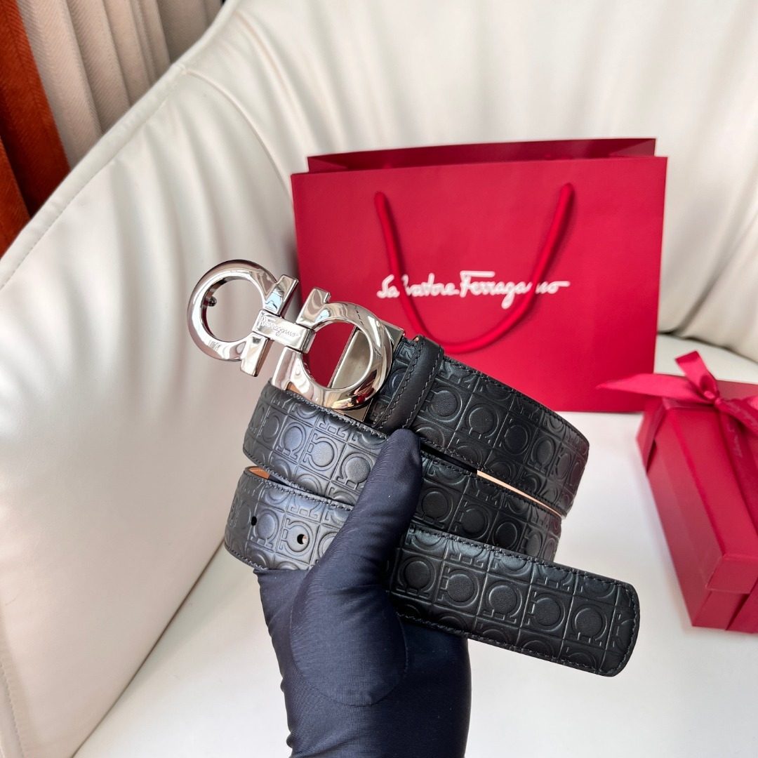 Salvatore Ferragamo Gancini Leather Belt