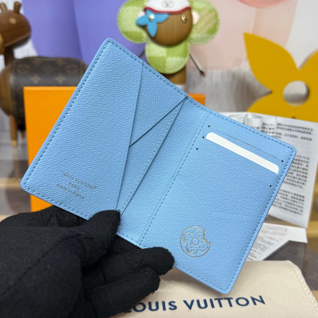 Louis Vuitton Epi Leather Card Holder