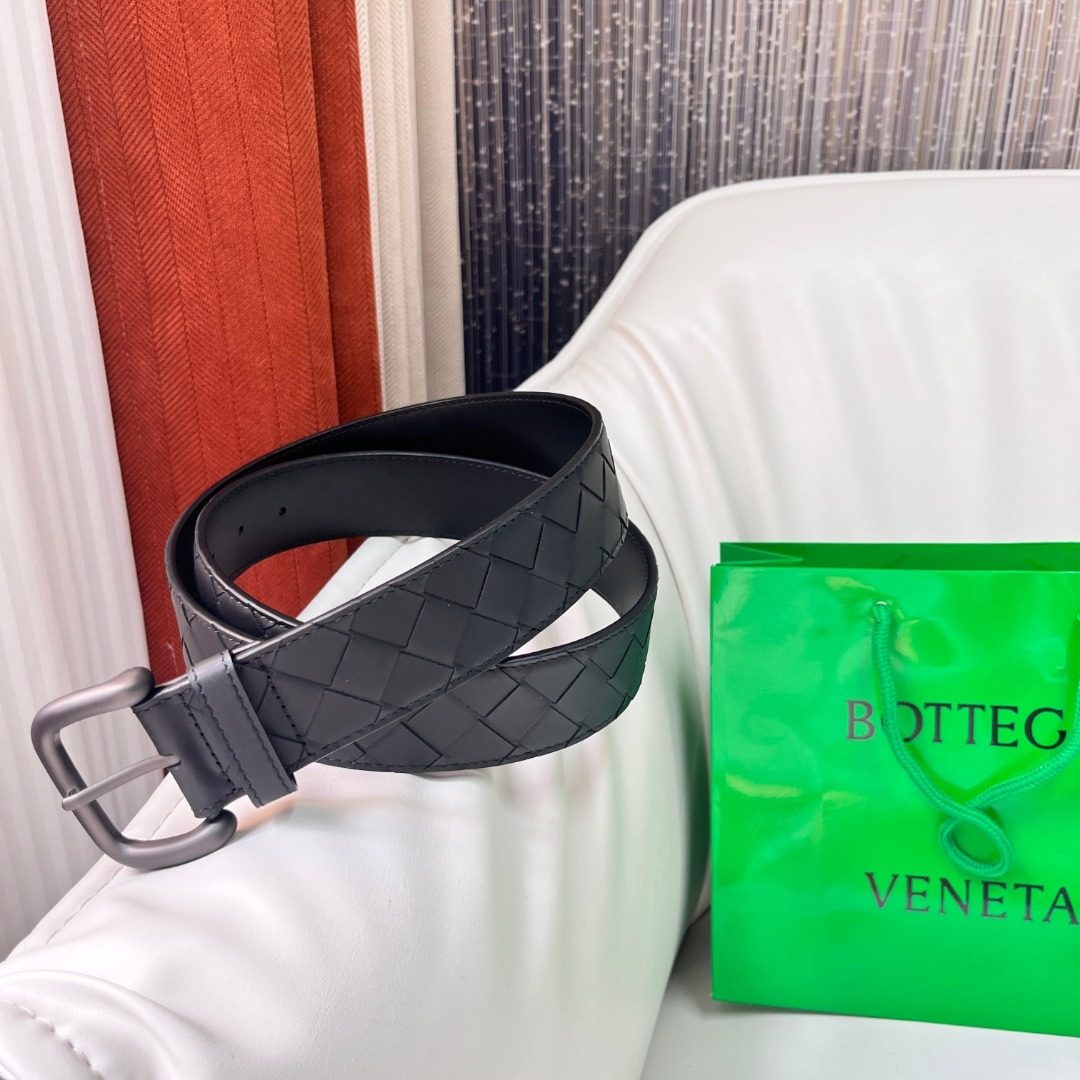 Bottega Veneta Intrecciato Leather Belt