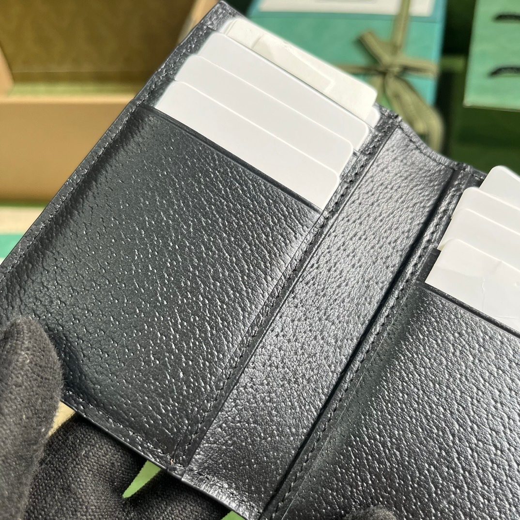 Wallet9
