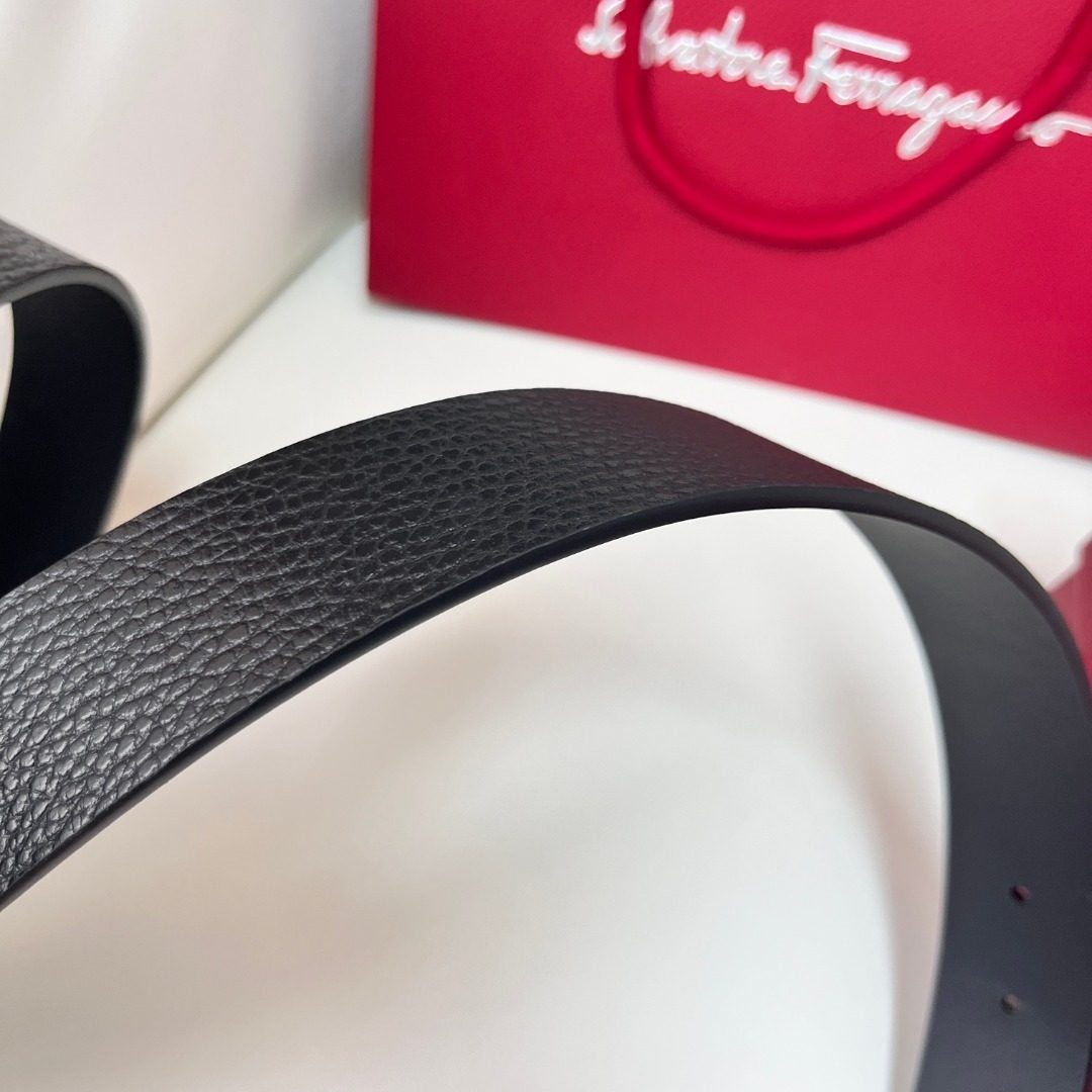 Salvatore Ferragamo Gancini Leather Belt