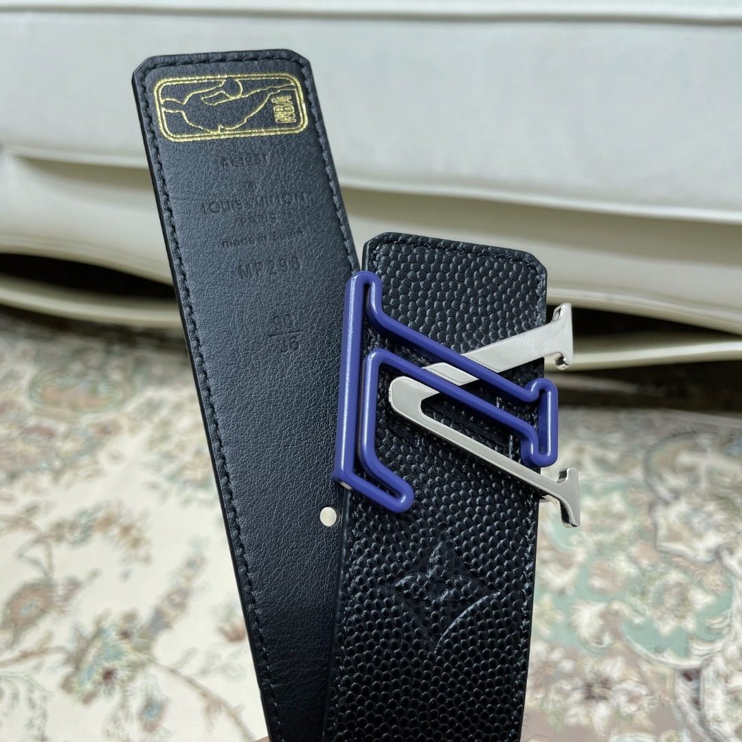 Louis Vuitton Damier Graphite Leather Belt