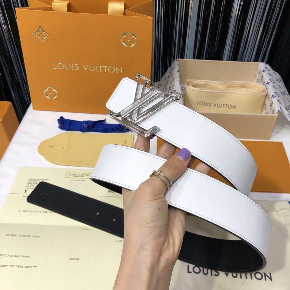 Louis Vuitton LV Initiales White Leather Belt