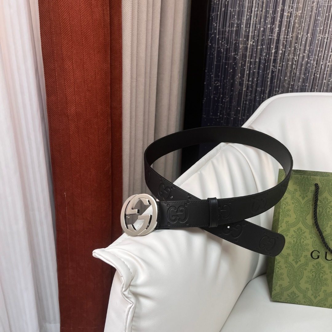 Gucci GG Embossed Black Leather Belt