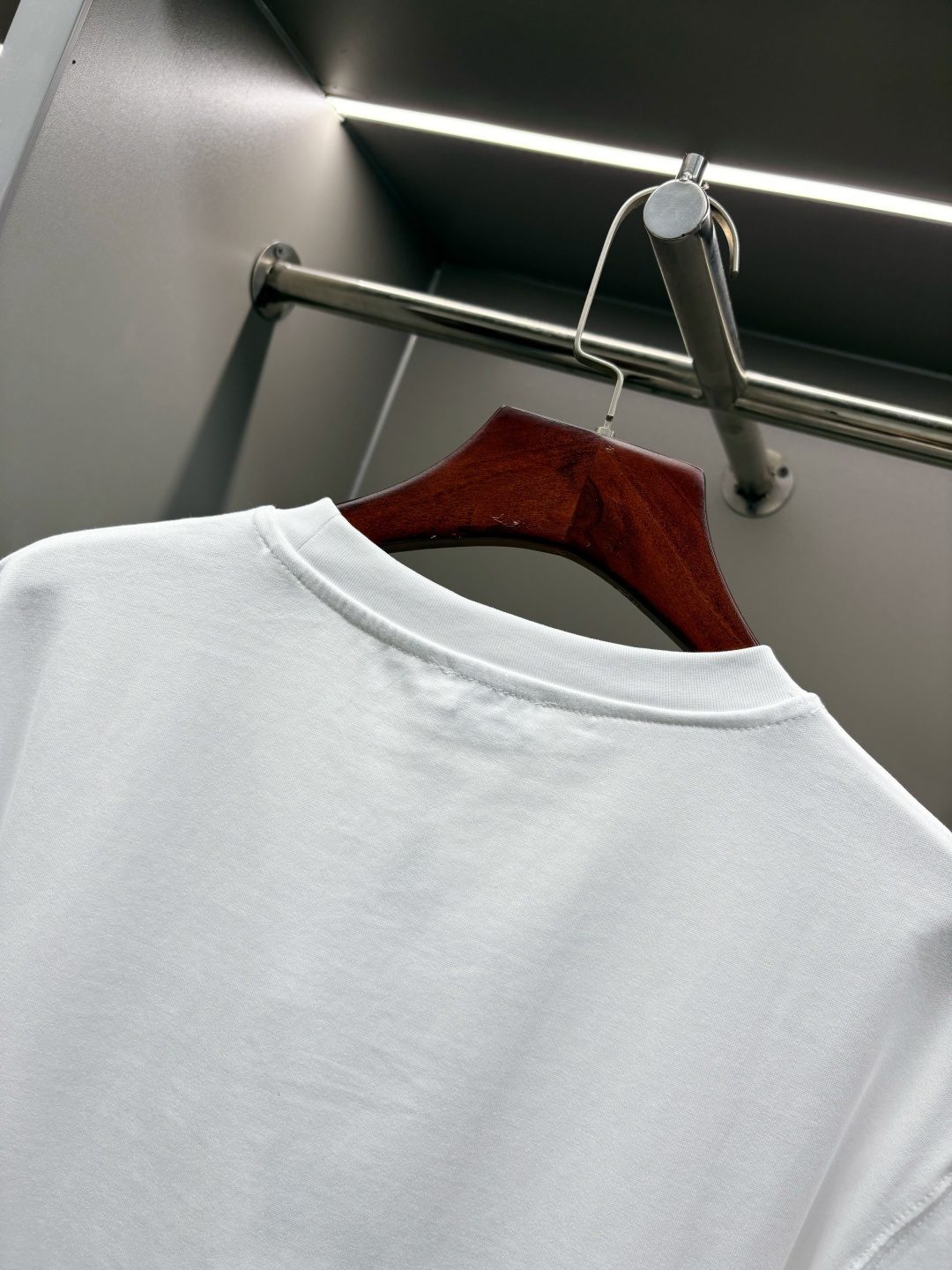 Burberry White Crewneck T-Shirt