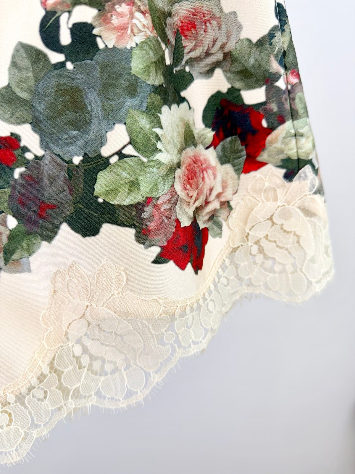 Floral Print Scarf with Lace Trim