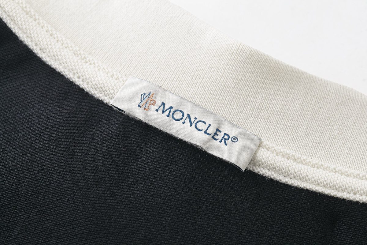 Moncler Embroidered Logo Polo Shirt