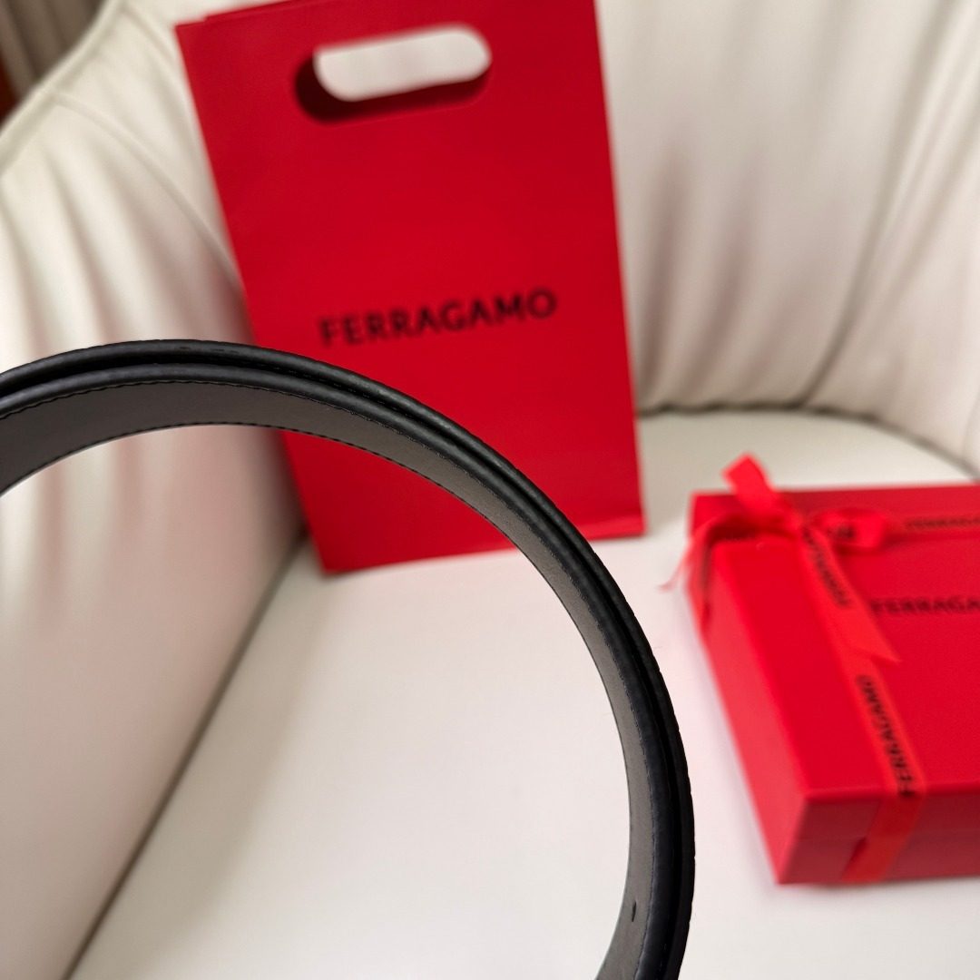 Ferragamo Gancini Leather Belt Black