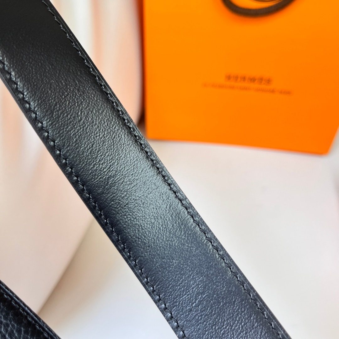 Hermès Black Leather Belt with Gold Hardware