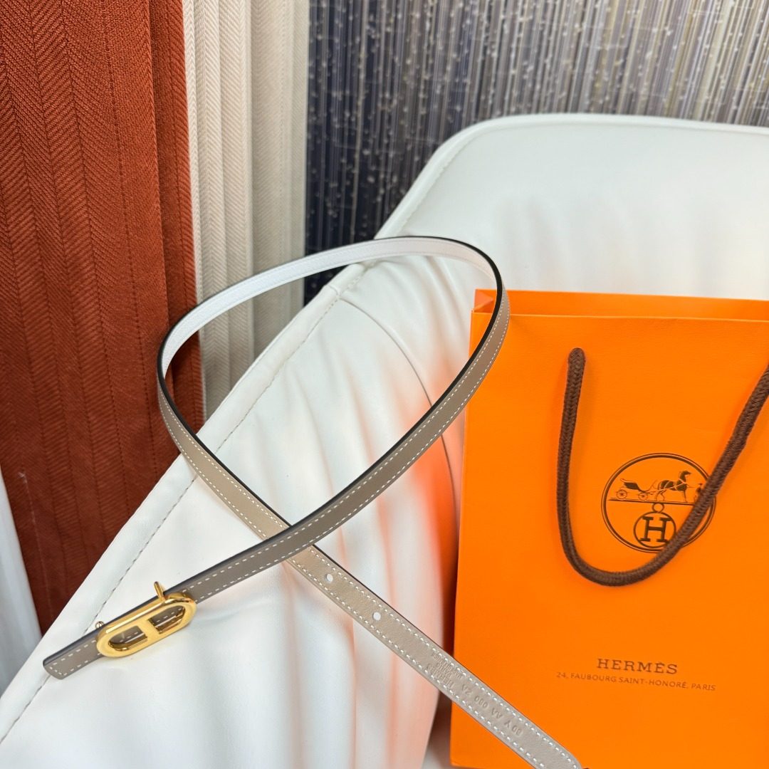 Hermès Reversible Leather Shoulder Strap