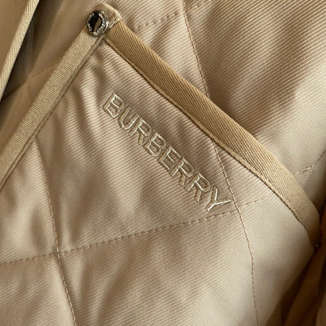 Burberry Quilted Collared Jacket Cream