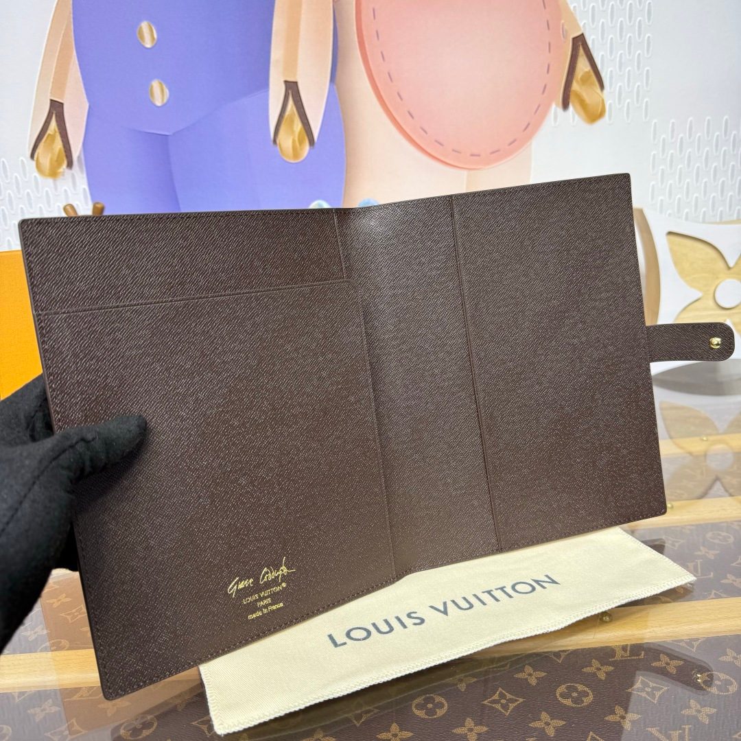 Louis Vuitton Monogram Canvas Wallet