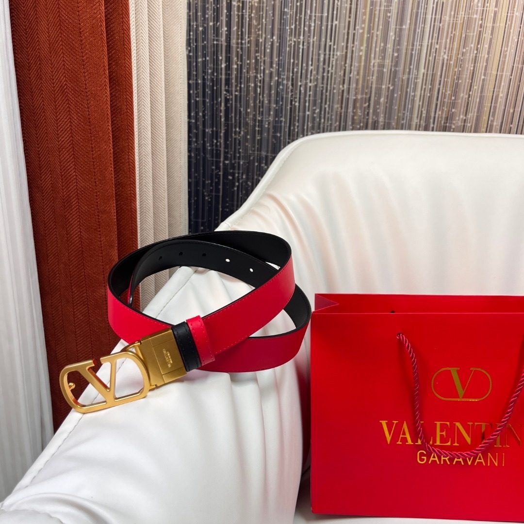 Valentino Garavani VLogo Reversible Leather Belt