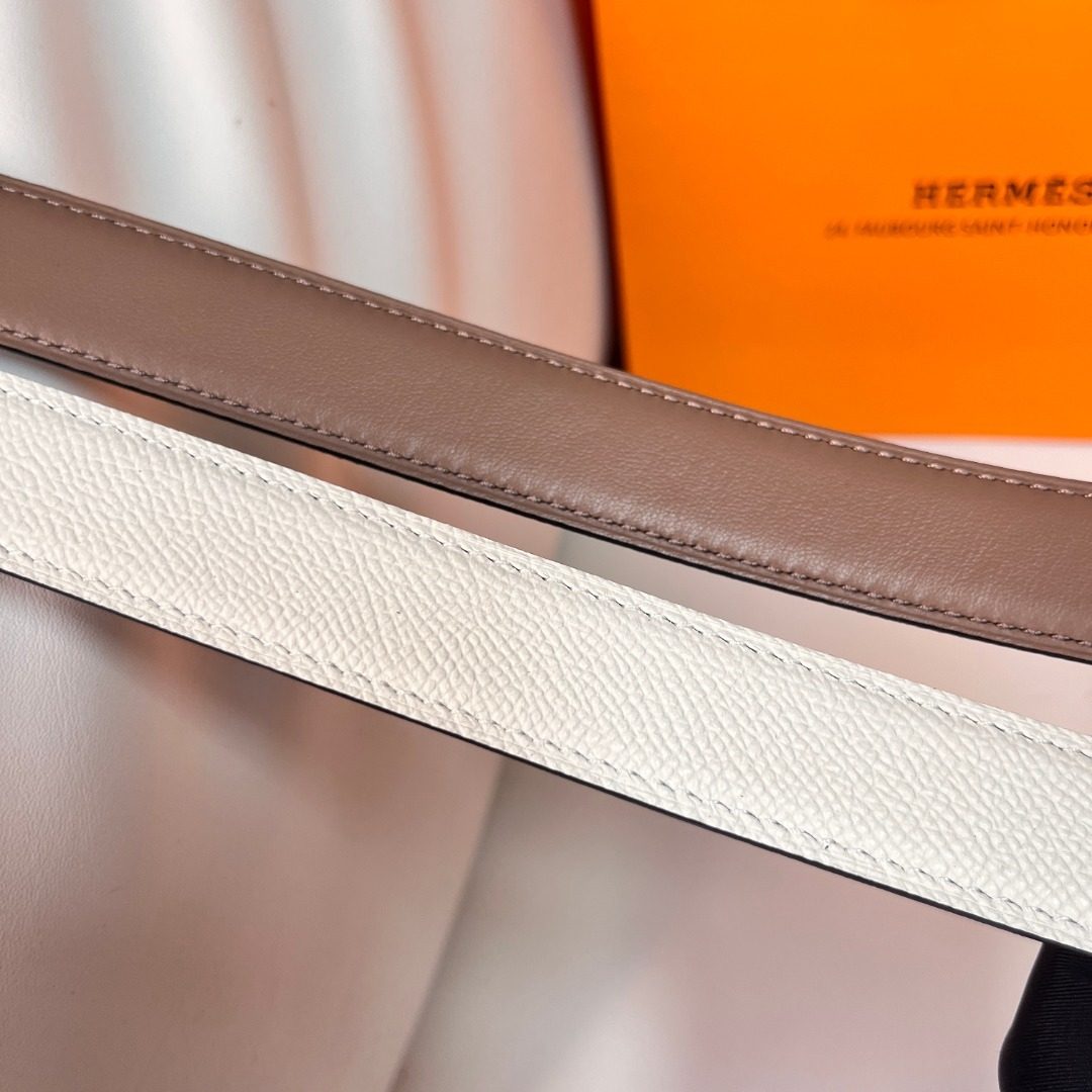 Hermès Reversible Leather Belt