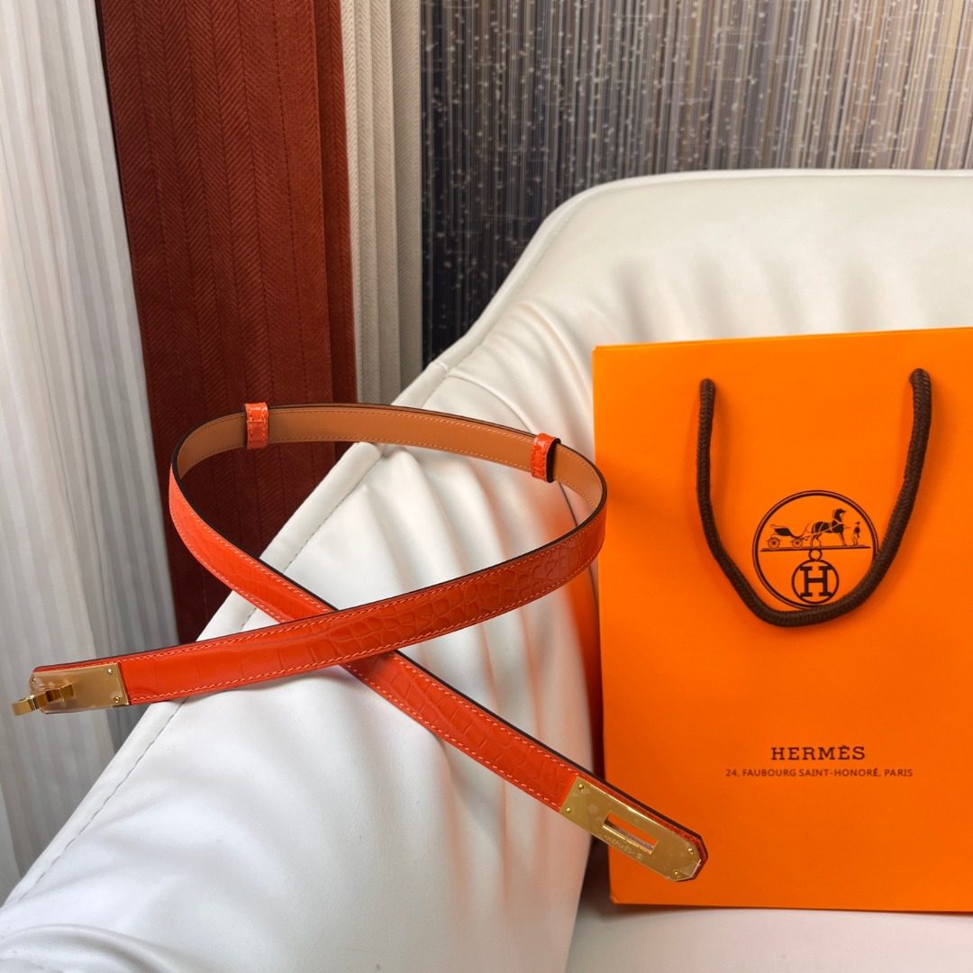 Hermès Crocodile Embossed Leather Belt