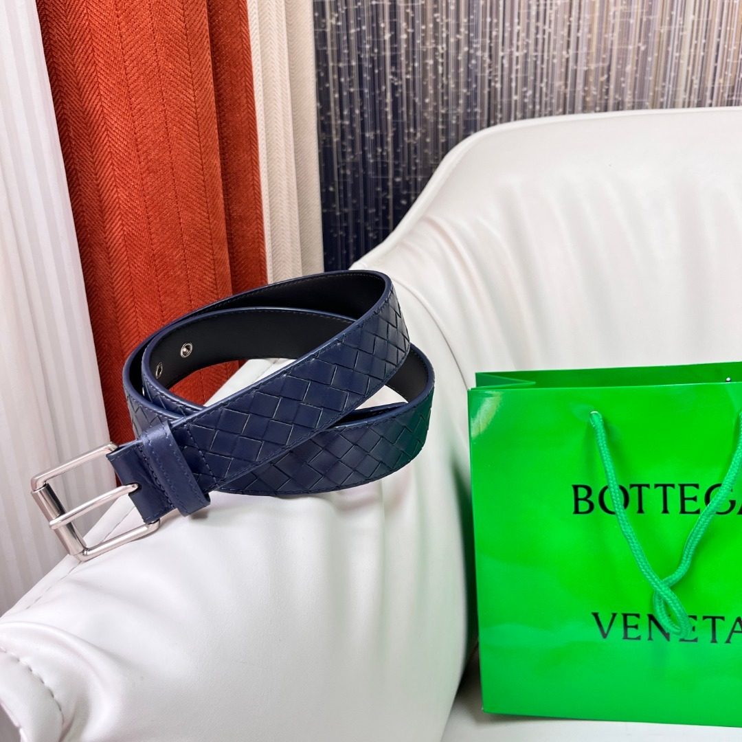 Bottega Veneta Intrecciato Leather Belt Navy