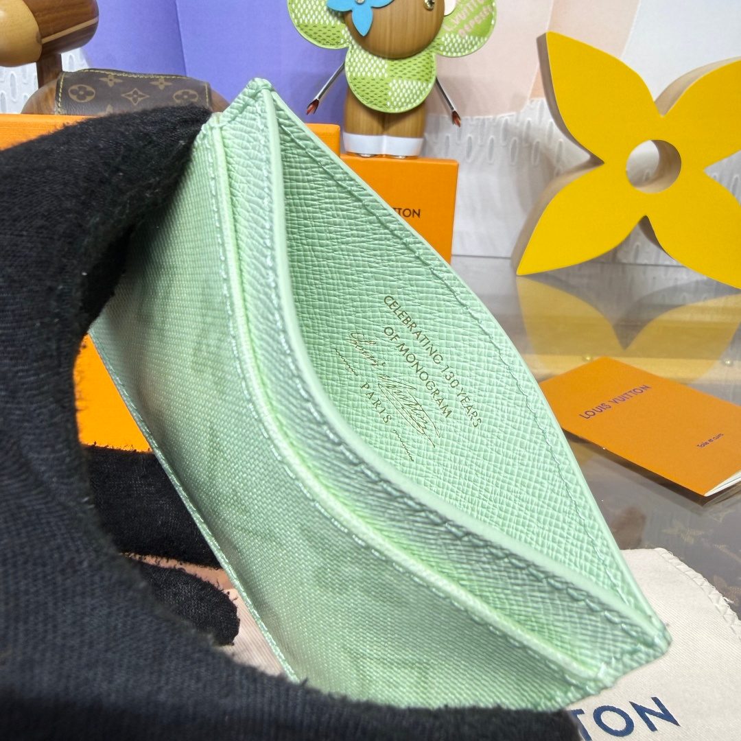 Louis Vuitton Epi Leather Wallet Mint Green