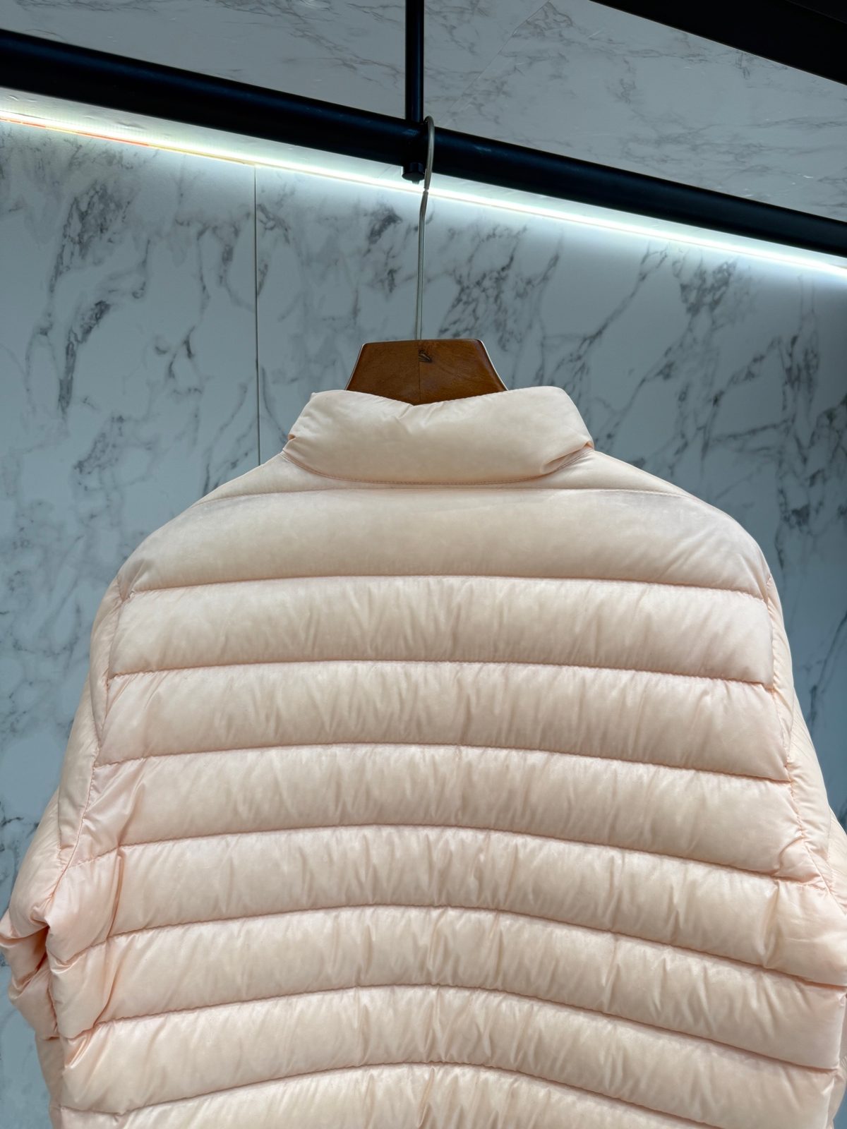 Luxury Puffer Jacket with Wool Collar