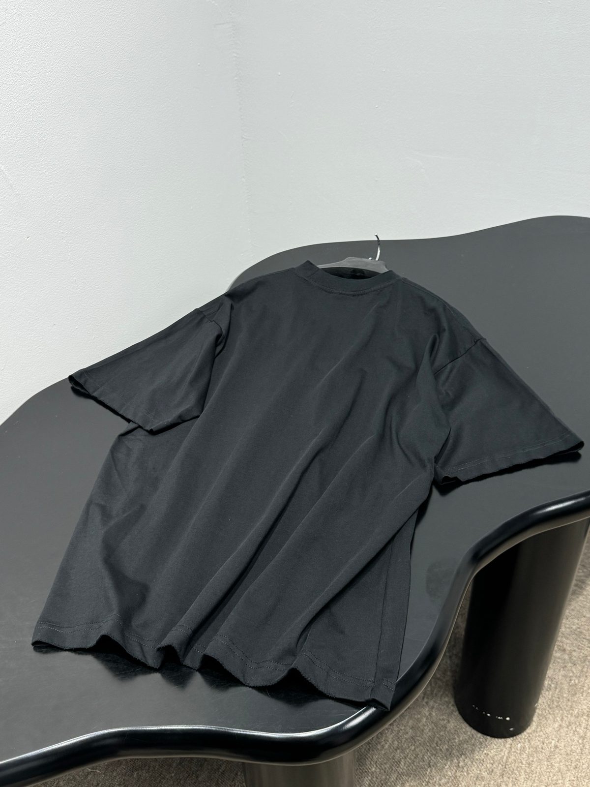 Black Graphic Print Crewneck T-Shirt
