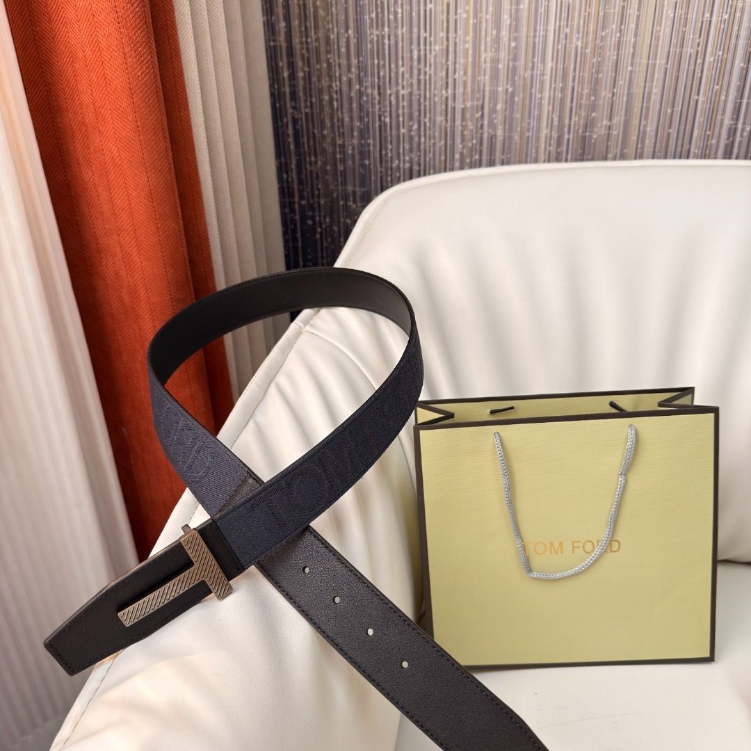Tom Ford Black Leather Men's Belt