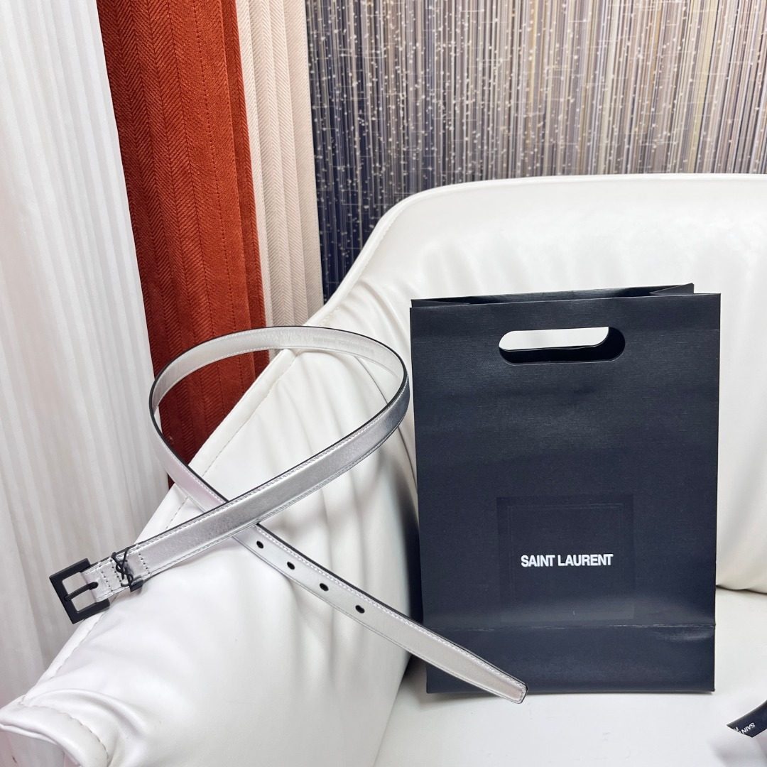 Saint Laurent Silver Metallic Leather Belt