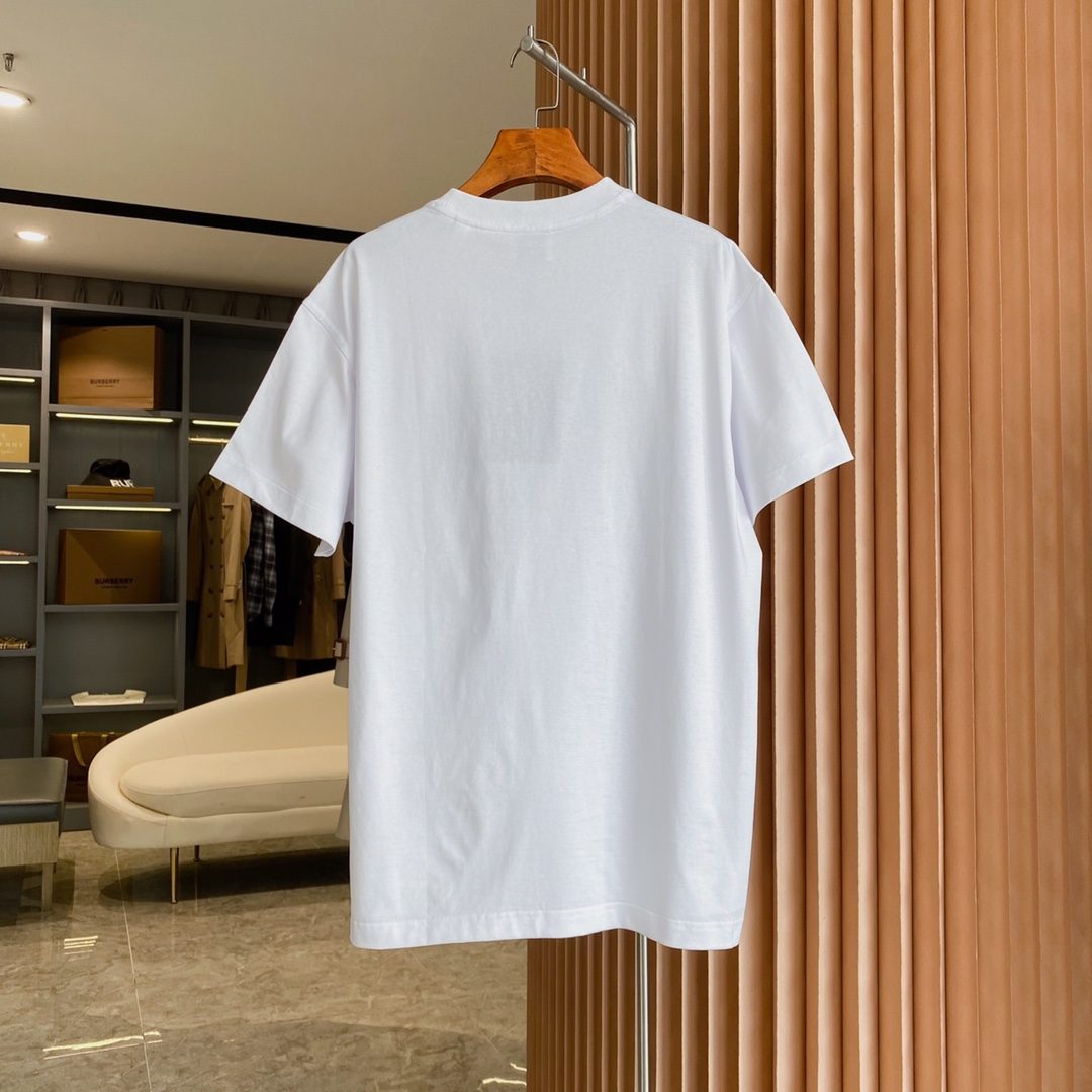 Burberry Logo Graphic T-Shirt