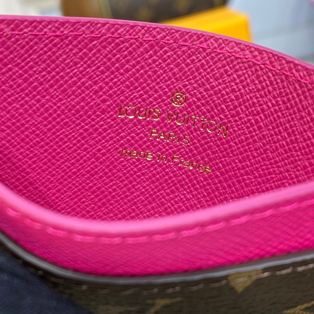 Louis Vuitton Monogram Card Holder Pink