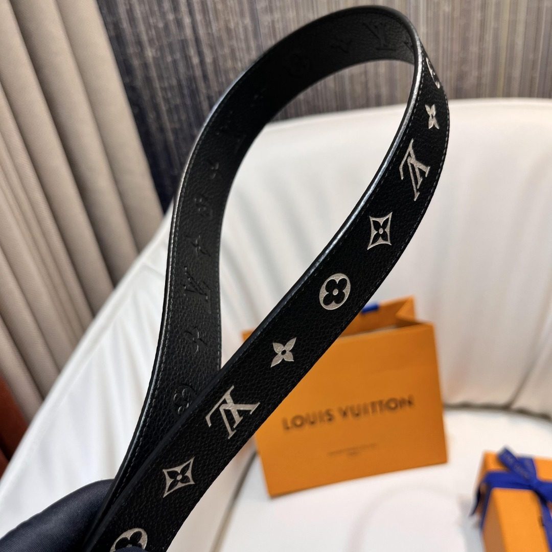 Louis Vuitton Monogram Canvas Belt