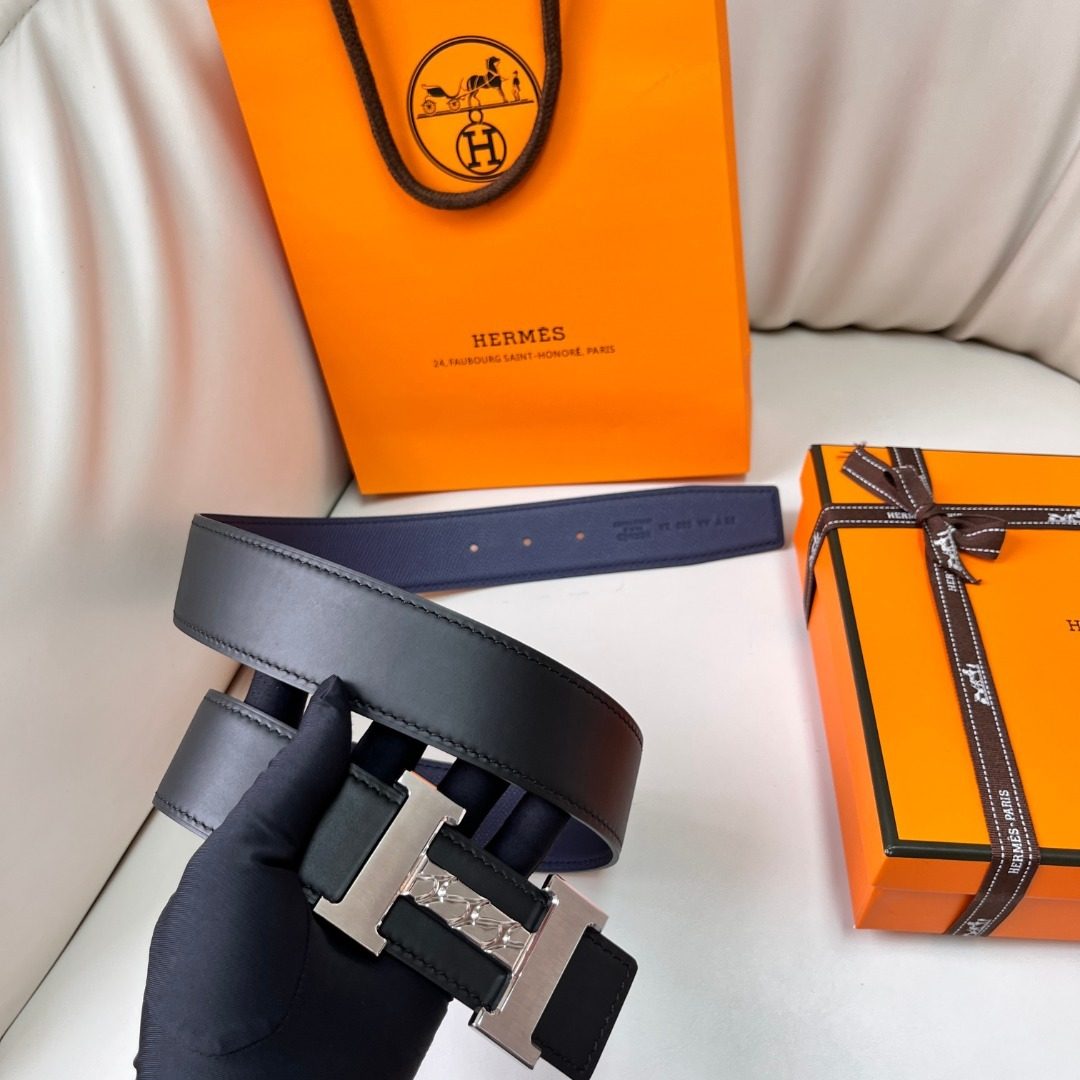 Hermès Constance H Reversible Leather Belt