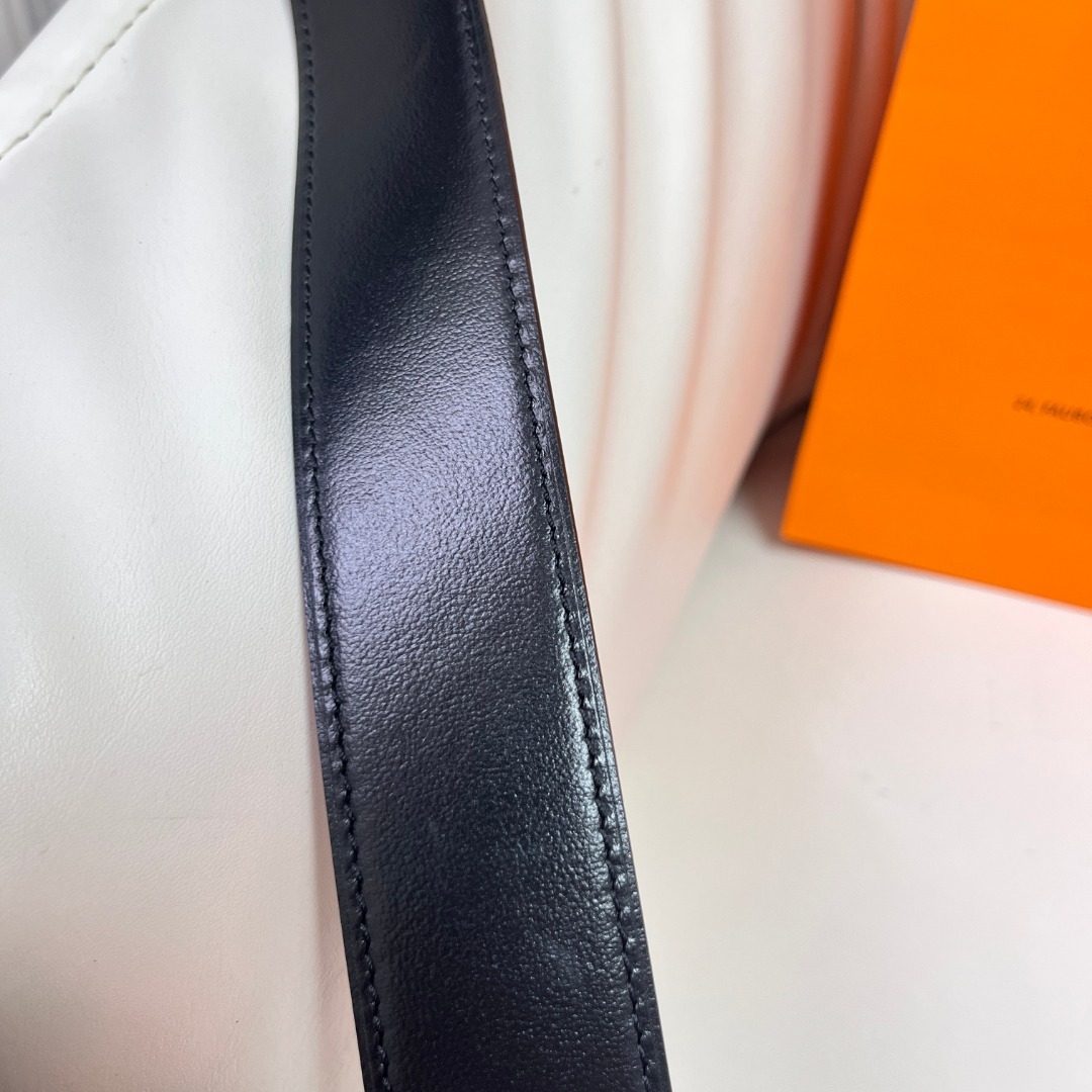 Hermès H Buckle Leather Belt Navy