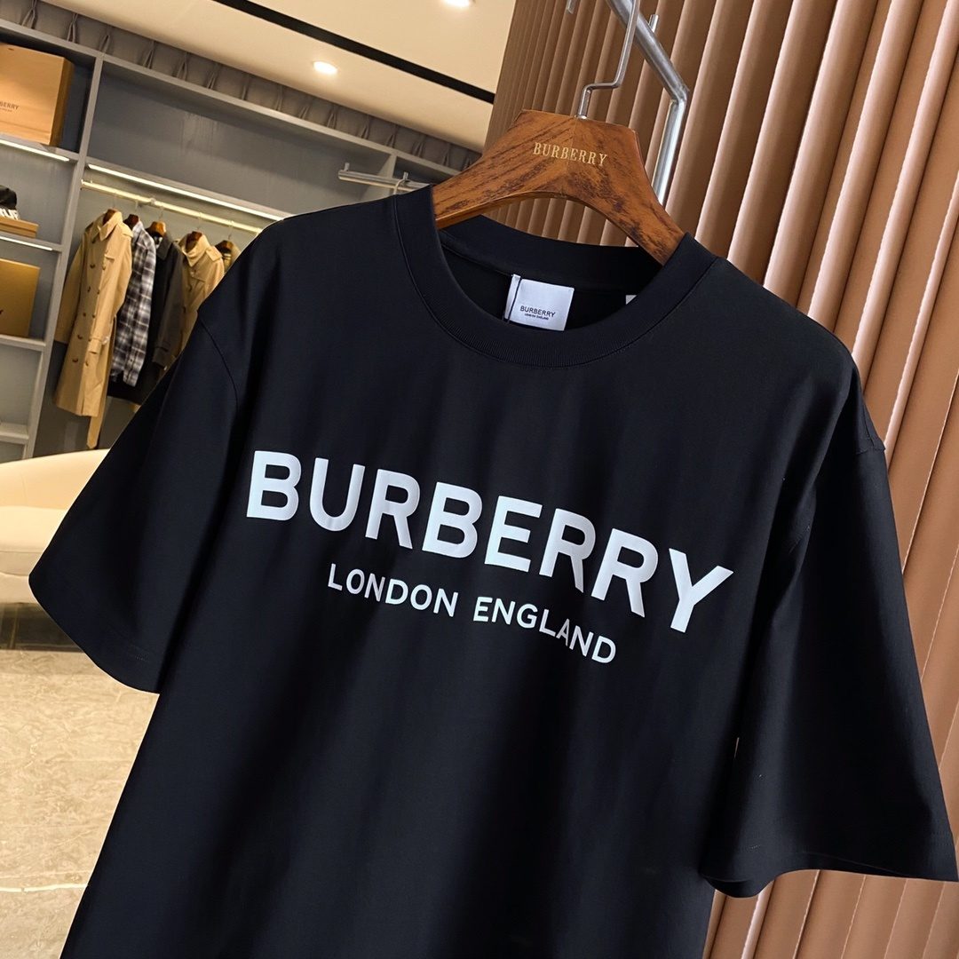 Burberry London England Logo T-Shirt Black