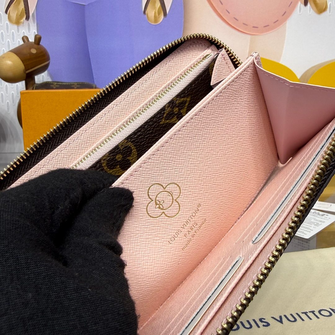 Louis Vuitton Monogram Zippy Wallet Pink