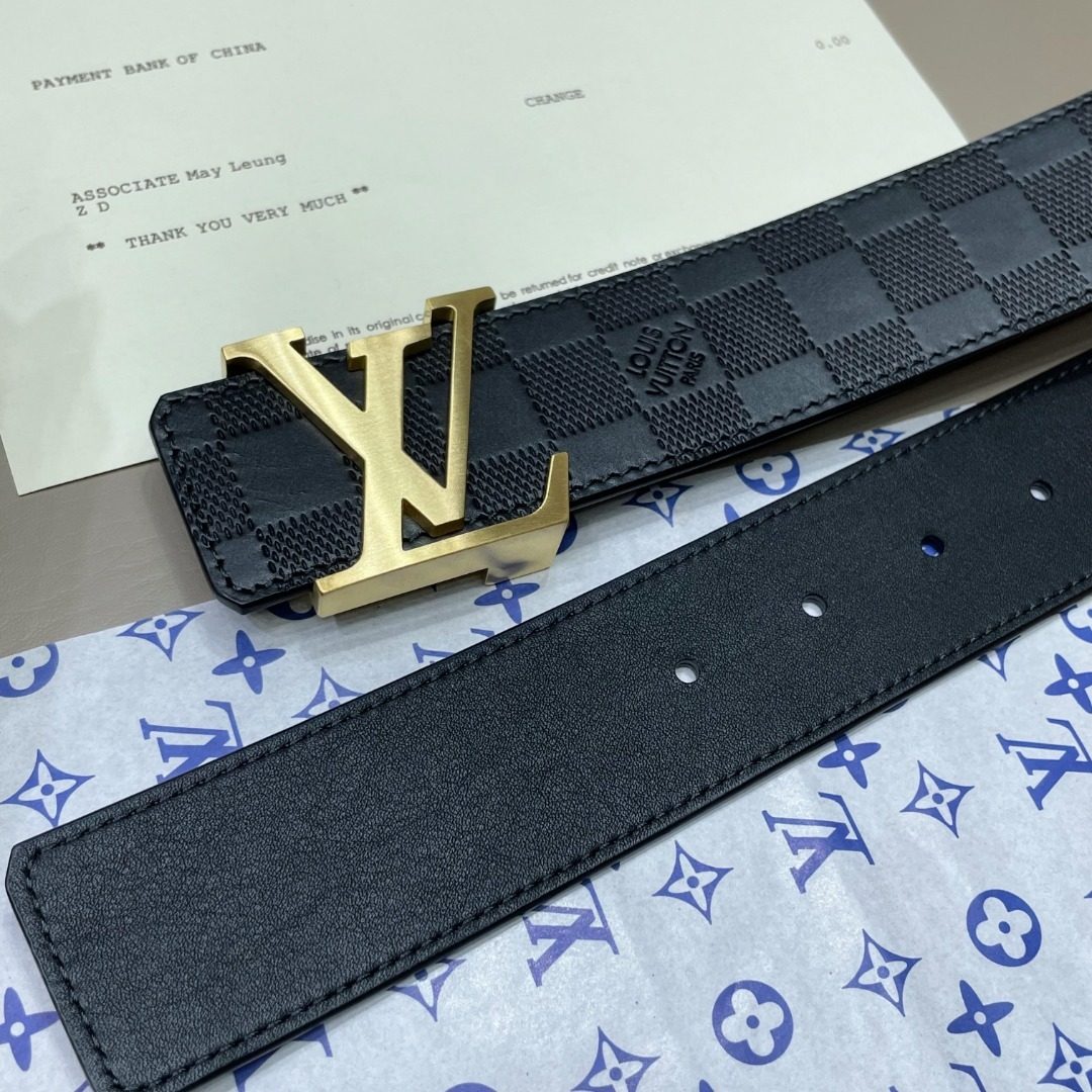 Louis Vuitton Damier Initiales Belt
