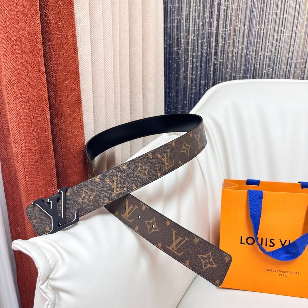 Louis Vuitton Monogram Canvas Belt