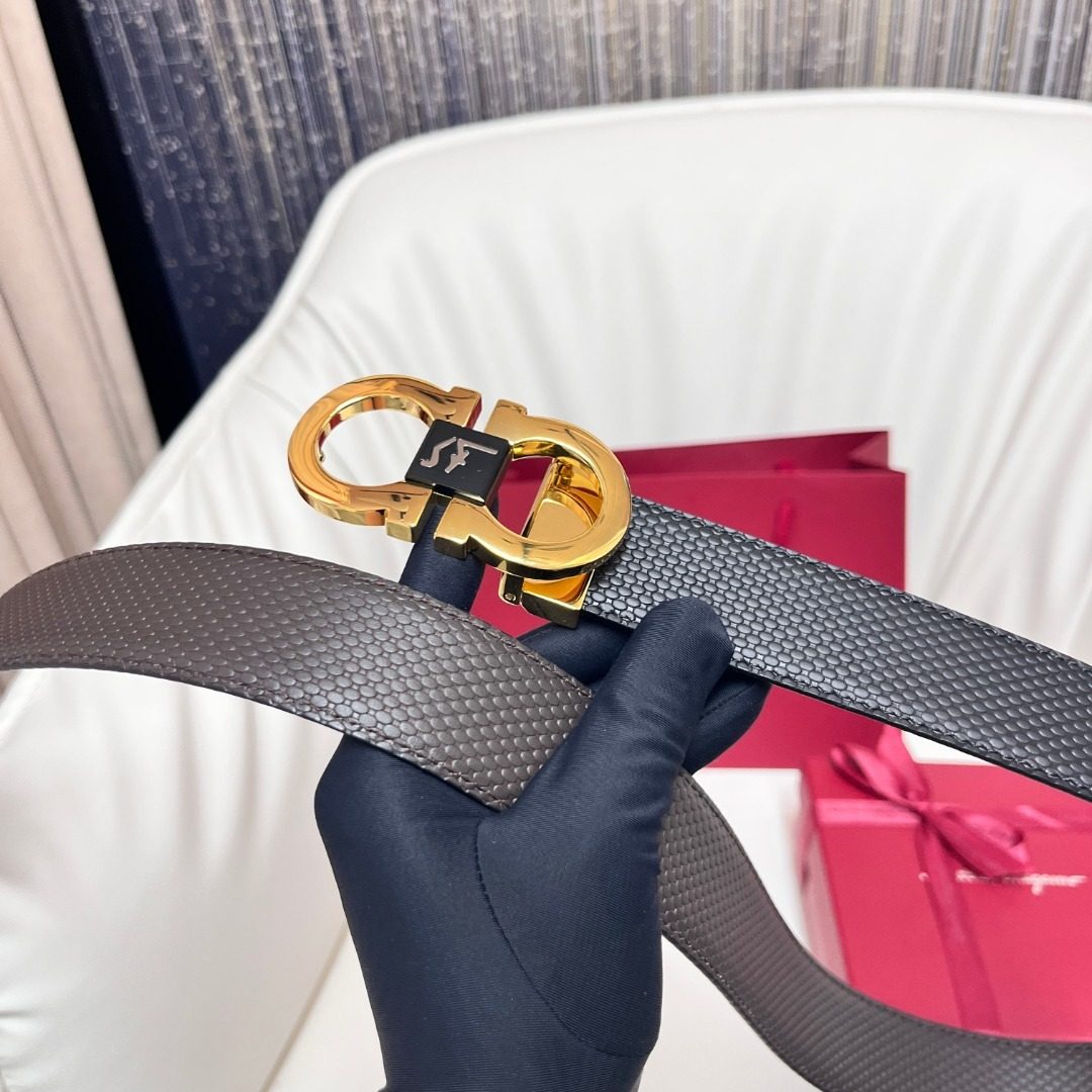 Luxury Designer Leather Belt with Gold Hardware