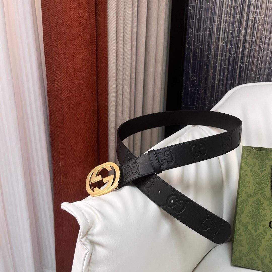 Gucci GG Marmont Leather Belt with Gold Buckle