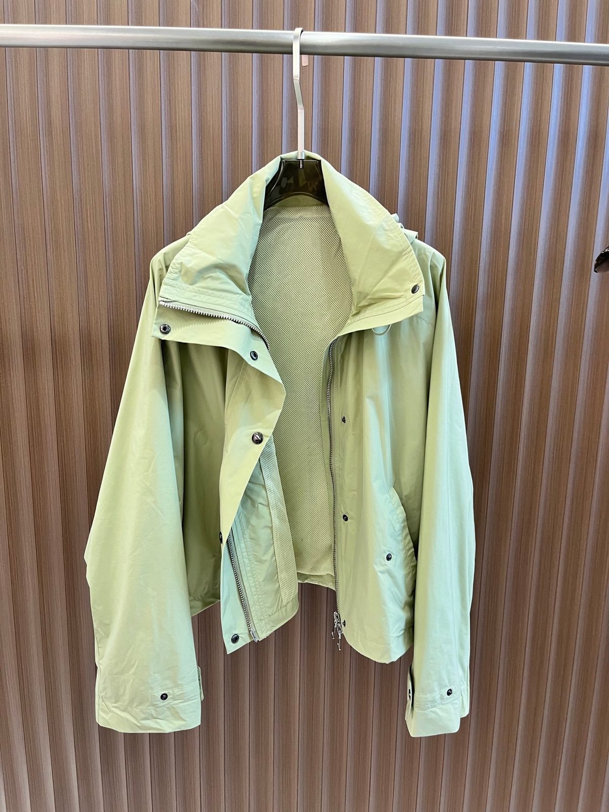 Lightweight Nylon Hooded Windbreaker Jacket