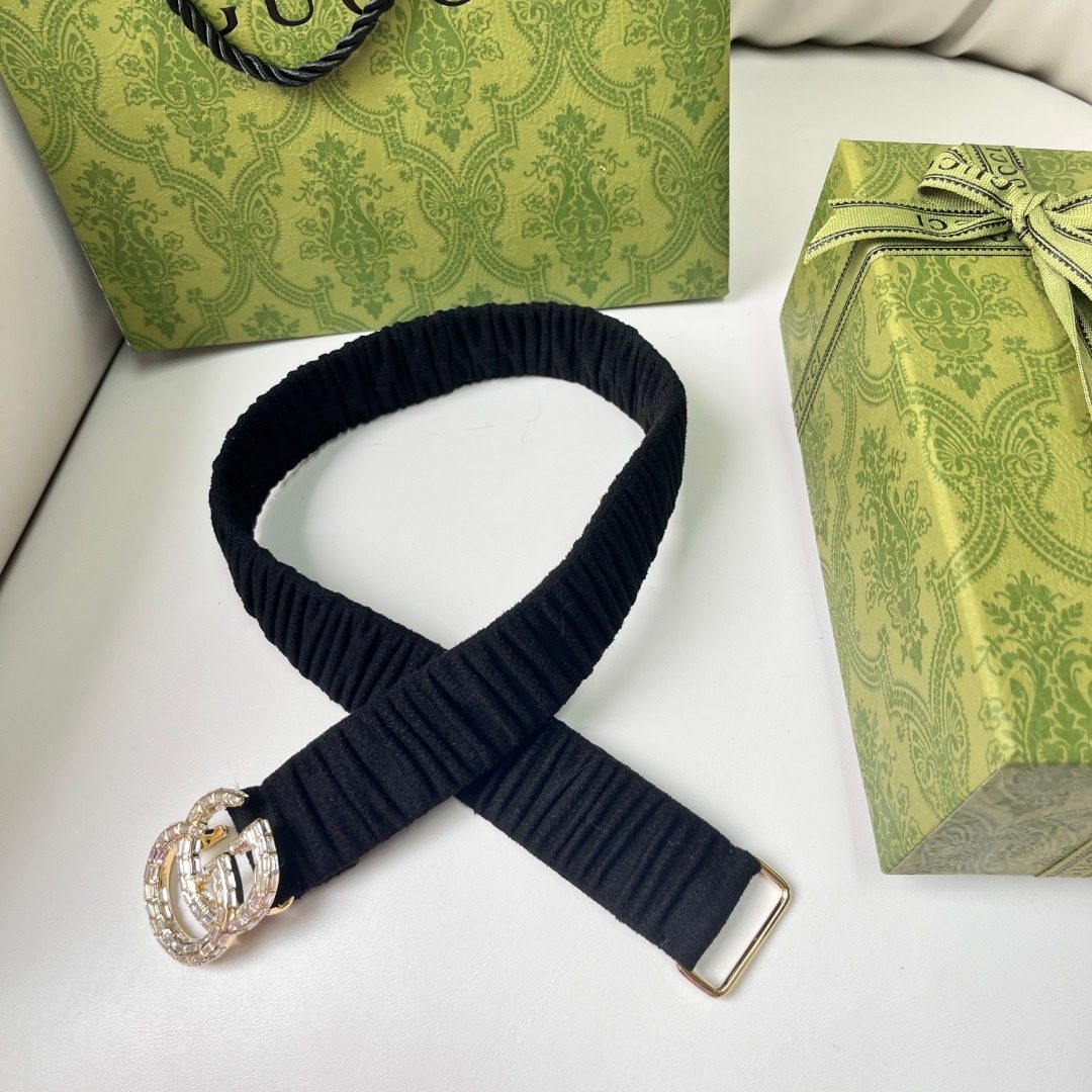 Gucci GG Pleated Fabric Belt with Crystal Buckle