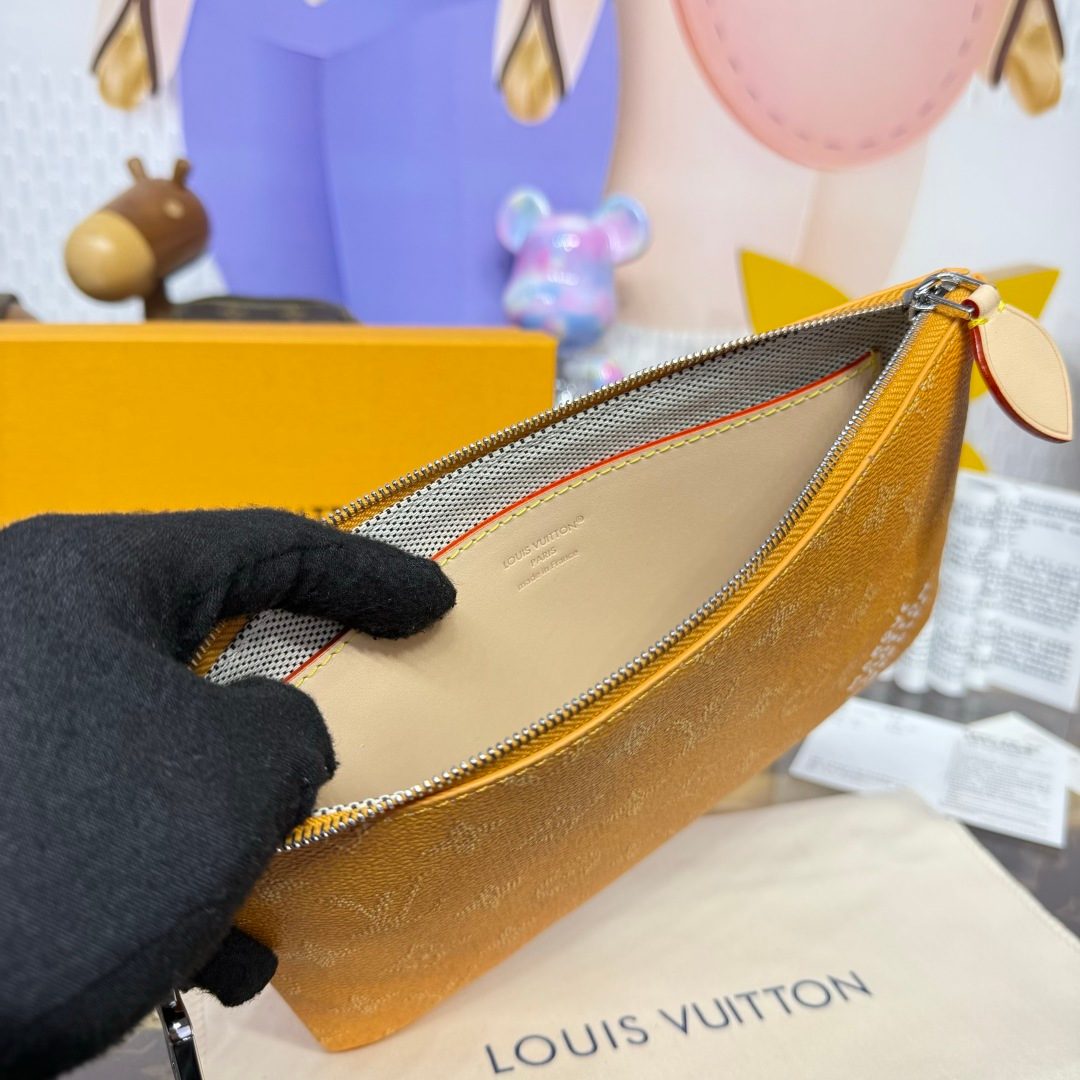 Louis Vuitton Monogram Canvas Cosmetic Pouch