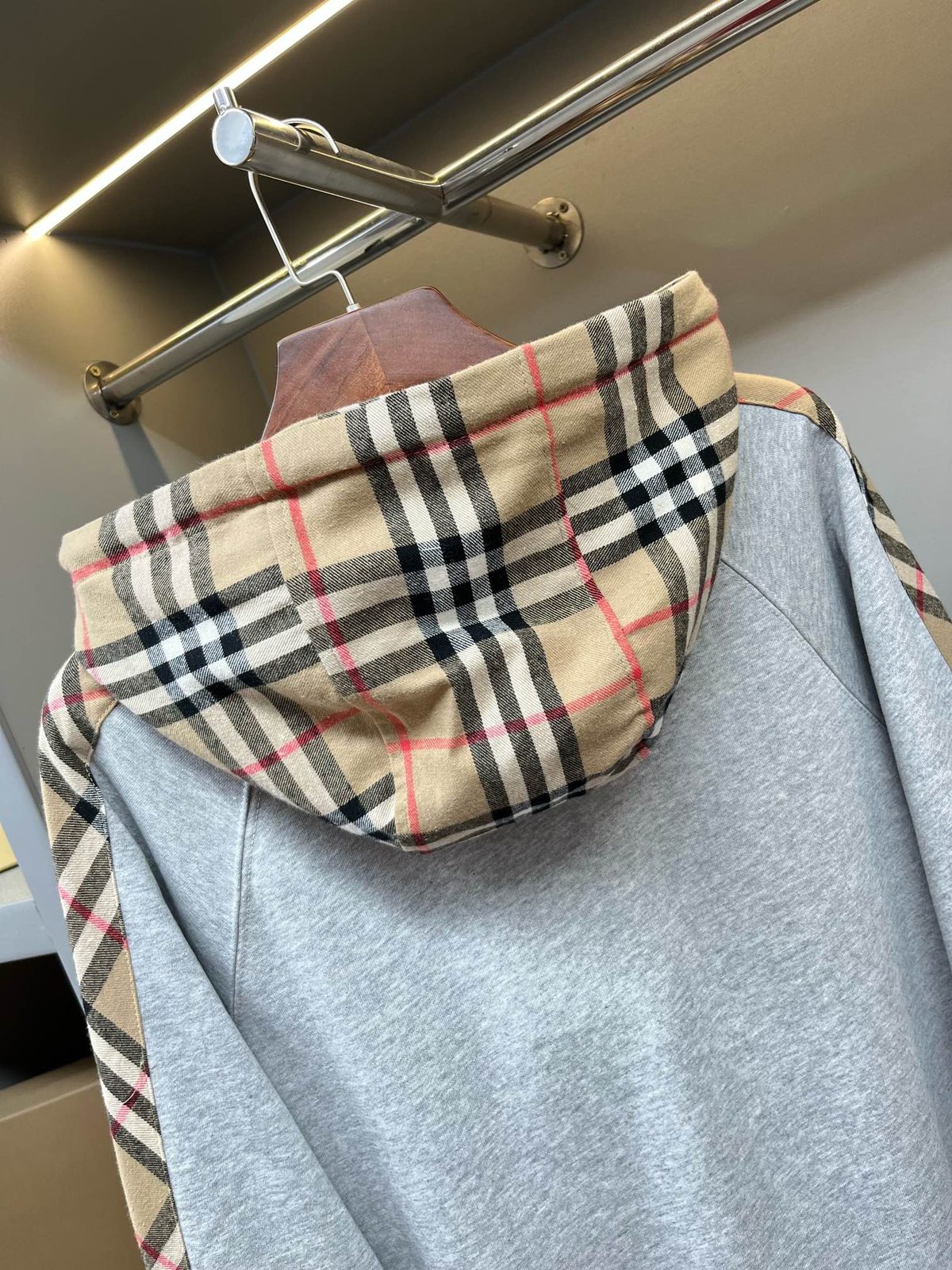 Burberry Check Hood Zip Hoodie Sweatshirt