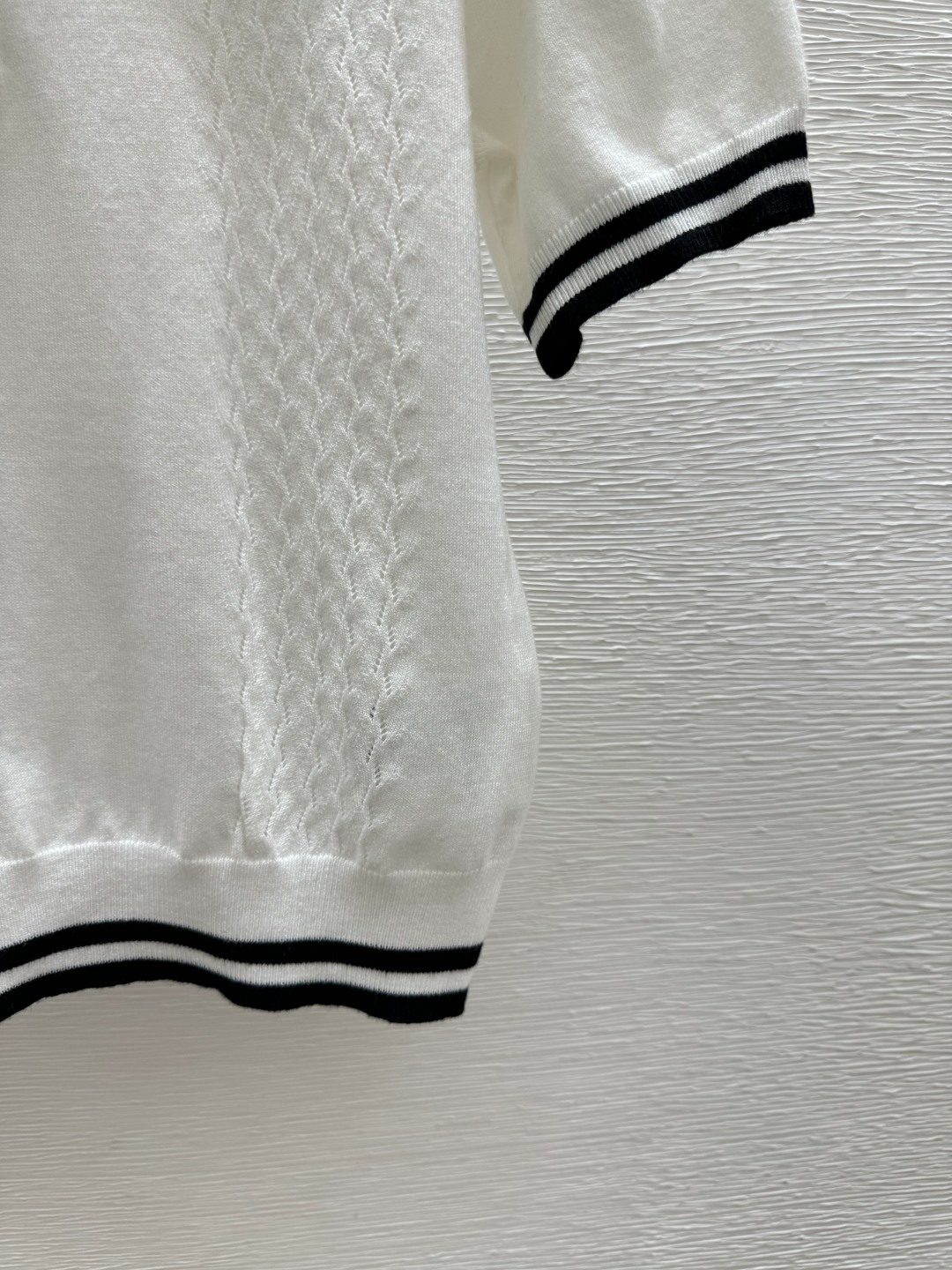 White Knit Sweater with Contrast Stripe Trim