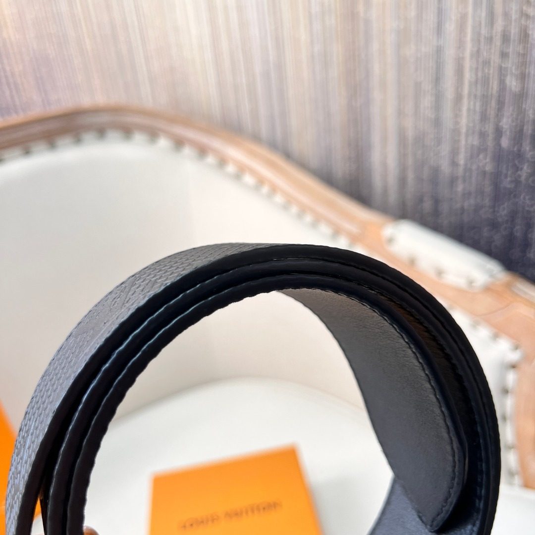 Louis Vuitton Damier Leather Belt Black